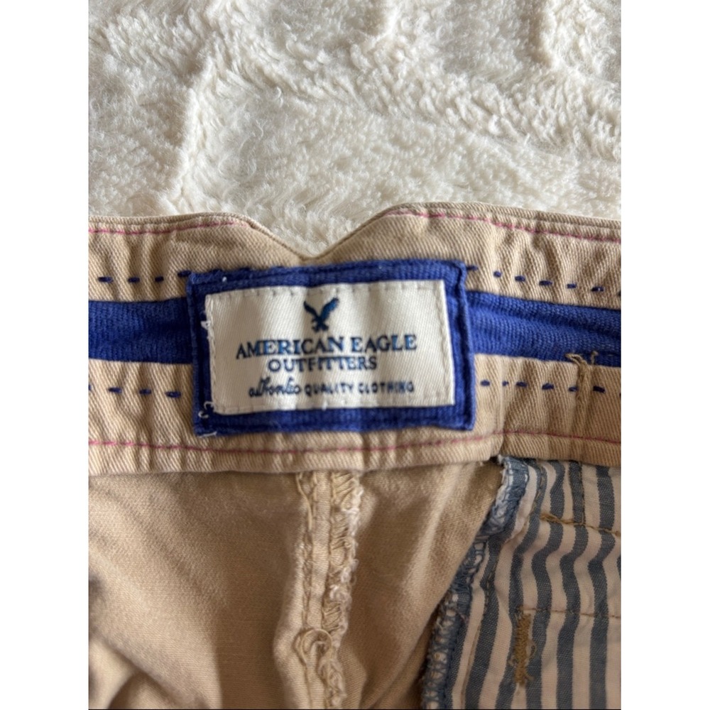American Eagle Low-Rise Light Khaki Chino Micro Mini Shorts Vintage Y2K 2000s - Picture 4 of 8